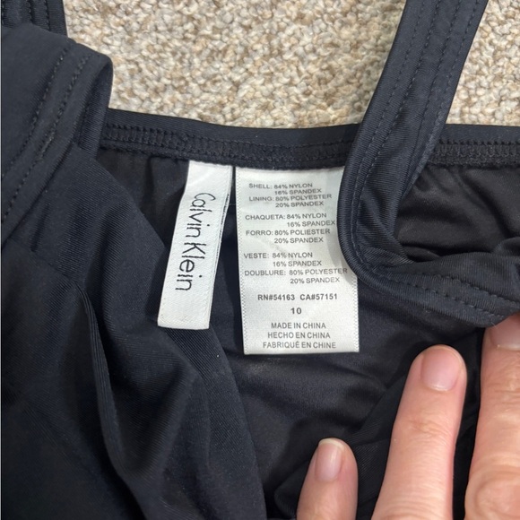 Calvin Klein Pleated Front One Piece Swimsuit Tummy Flattering Black 10 - Picture 6 of 8